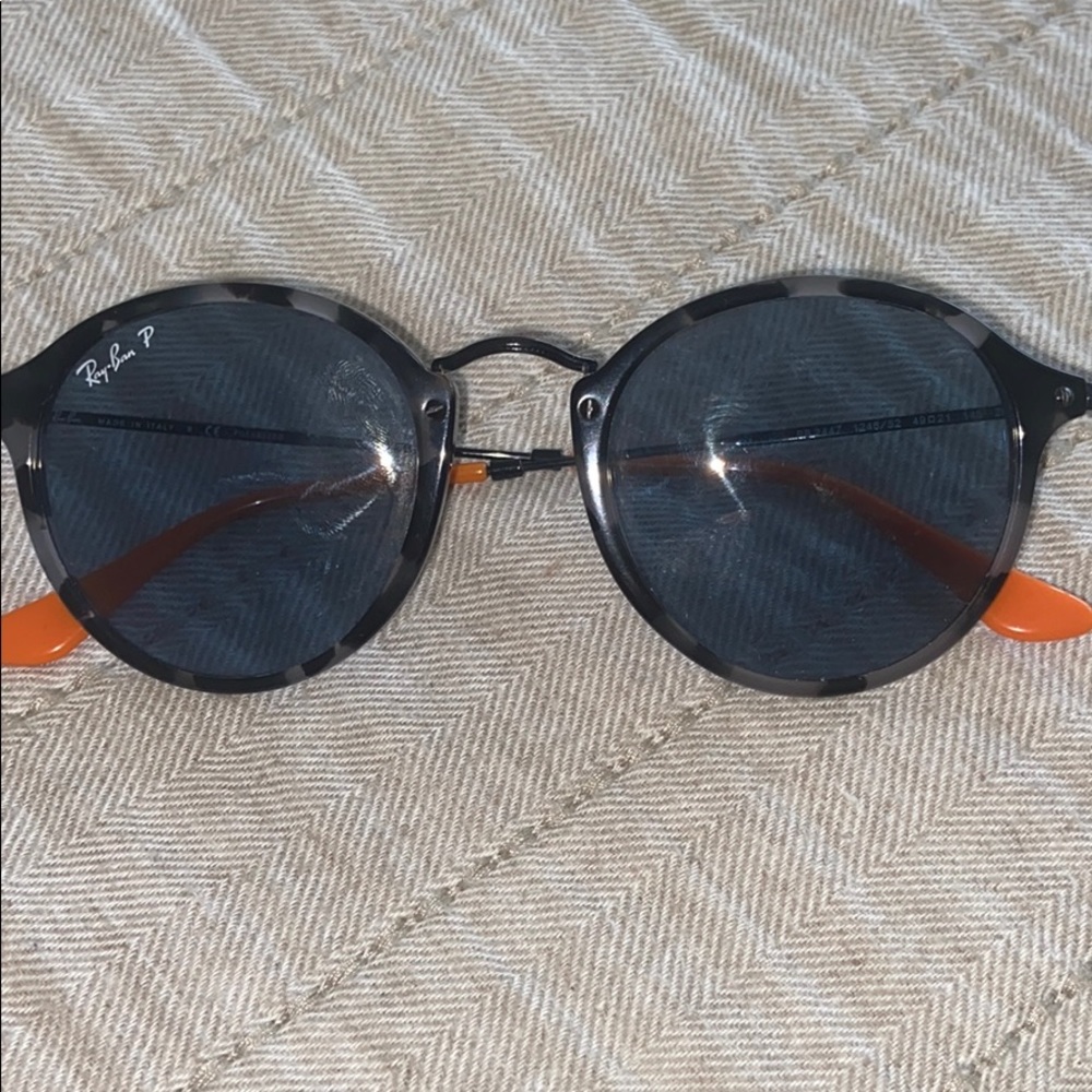 Polarized ray bans